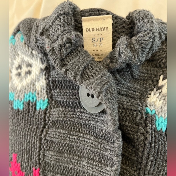 Size 6-7 Sweater Jacket with Nordic Pattern - Picture 2 of 3